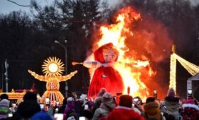 Гигантское чучело в честь Масленицы сожгут на «Городской ферме» на ВДНХ