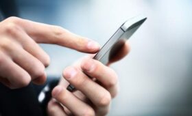 Россияне чаще всего получают спам-звонки от банков и магазинов