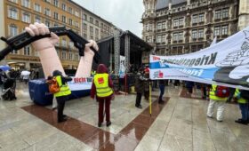 Митинги против поставок оружия Украине прошли в Мюнхене