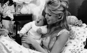 Paris Match: поместье Брижит Бардо за 30 млн евро в Сен-Тропе перейдет ее сыну