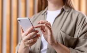 Член ОП Машаров: лайки под постами иноагентов не всегда ведут к наказанию