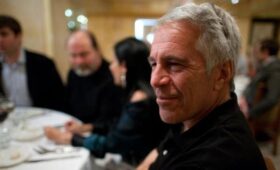 Имена российских миллиардеров оказались в документах Эпштейна