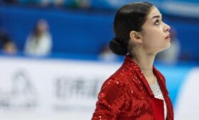 ТАСС: фигуристка Петросян вызвана на допинг-контроль после выступления на ОИ-2026