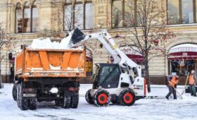 В Москве организованы работы по вывозу сформированных снежных валов