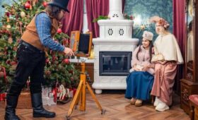 Туристы из 15 стран посетили фотосалон на Манежной площади