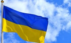 СВР узнала о планах Британии и Франции вооружить Украину ядерным оружием