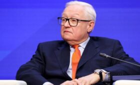 Рябков заявил, что Россия окажет Кубе материальную помощь