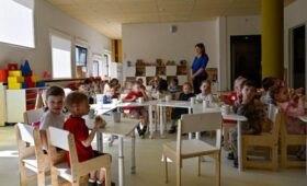 Минпросвещения планирует внести изменения во ФГОС детсадов с акцентом на воспитание