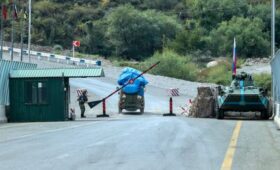 Азербайджан эвакуировал 35 россиян из Ирана