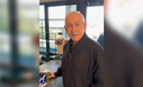 Нетаньяху опубликовал видео, чтобы опровергнуть сообщения о своей смерти