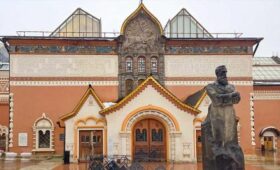 В Москве восстановят резные двери главного здания Третьяковской галереи