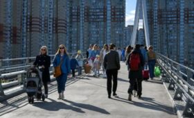 Психолог Изюмова: при возвращении к облегающим вещам ощущается скованность в теле