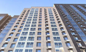 Пять помещений для бизнеса выставлены на торги в новостройке на Люблинской улице