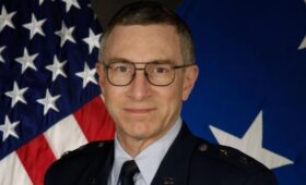 Daily Mail: изучавший НЛО генерал ВВС пропал в США