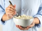Обновленный ГОСТ на творог вступит в силу в России с 2027 года