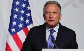 Уиткофф: трехсторонняя встреча по Украине может пройти на следующей неделе