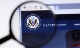 Госдеп США предписал части дипломатов в Иордании, Бахрейне и Ираке эвакуироваться