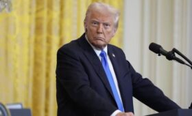 Трамп заявил, что хочет достичь прогресса по прекращению боев с Ираном за 5 дней