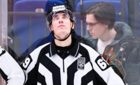 Дисциплинарный комитет ФХР пожизненно отстранил арбитра Скугарева