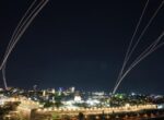 Советник Мохбер: Иран не намерен вести переговоры с США и готов продолжать войну