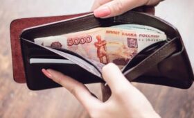 Миронов предложил поднять МРОТ до 60 тыс рублей за 1,5–2 года