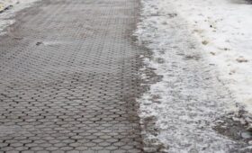 Желтый уровень погодной опасности продлили в Москве на двое суток