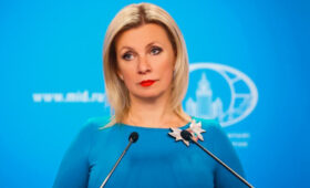 Захарова: Россия решительно осуждает деструктивный курс противников Ирана