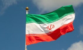 Сенатор Мерфи: США потеряли контроль над военной операцией в Иране