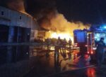 Пожар площадью 1,5 тысячи кв м произошел в промзоне Нижнего Новгорода