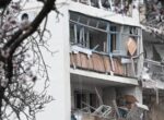 Медики борются за жизнь пострадавшей при взрыве в Севастополе 14-летней девочки