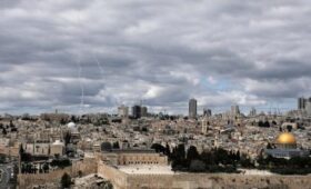 ЦАХАЛ сообщил о запуске ракет из Ирана в сторону Израиля