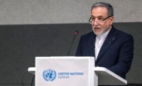 Глава МИД Ирана заявил, что вопросы переговоров с США должен комментировать Вашингтон