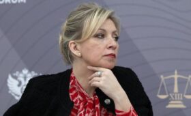 Захарова пригрозила ответом на попытки Японии наладить поставки оружия Украине