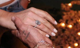 Daily Mail: помолвочное кольцо теннисистки Соболенко может стоить 1 млн долларов