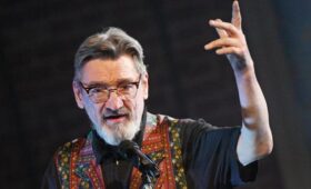 Умер цирковой режиссер и хореограф Валентин Гнеушев