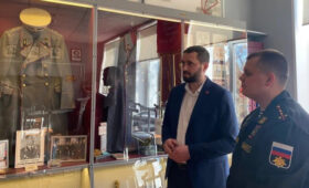 Герой России Казымов встретился с кадетами школы в районе Хорошево-Мнёвники