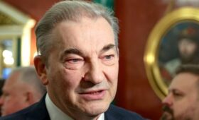 Владислав Третьяк переизбран на пост президента Федерации хоккея России