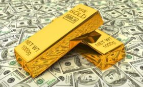 Минфин РФ приостановил ежемесячные операции с валютой и золотом