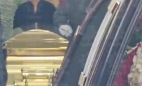 El Universal: мексиканский главарь наркокартеля Эль Менчо похоронен в золотом гробу