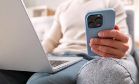 Эксперт Балынин: чтобы сократить расходы на связь, стоит отключить ненужные услуги