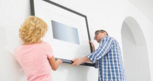 Более половины россиян украшают дом картинами и постерами