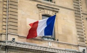 Во Франции заявили о необходимости подготовки к возможной войне с РФ