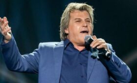 Директор Глызина заявил, что не знает об иске к певцу на 480 тысяч рублей