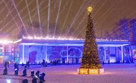 Площадка «Зимы в Москве» на Воробьевых горах стала одной из самых посещаемых