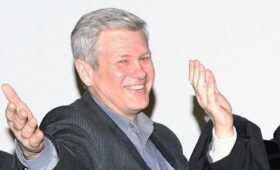 РИА Новости: прощание с режиссером Шухером пройдет 3 апреля в Москве