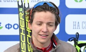 Лыжник Коростелев завоевал серебро в масс-старте на молодежном чемпионате мира