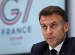 Макрон заявил, что лидеры G7 не планируют снимать санкции с РФ