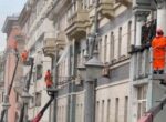 Работы по промывке фасадов зданий стартовали в Москве