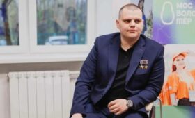 Герой России Казымов встретился с активистами «Мосволонтера»