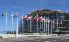 Евросоюз и Евроинвестбанк объявили о выделении 600 млн евро Киеву